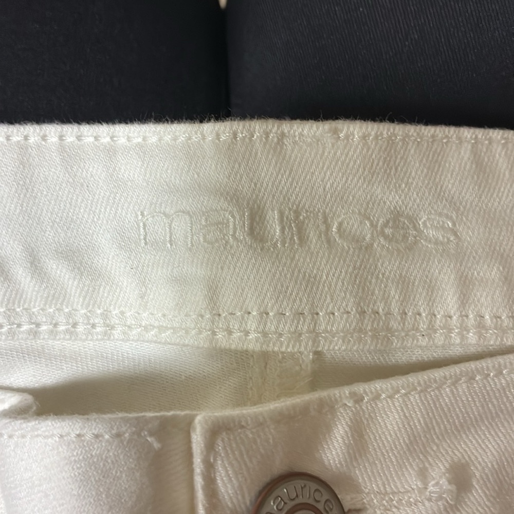 Maurice’s white denim shorts size 9/10 - Picture 5 of 6